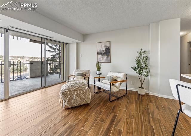 MLS Image for 411  Lakewood  B430 ,Colorado Springs, Colorado