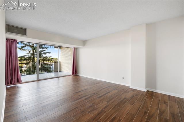 MLS Image for 411  Lakewood  B430 ,Colorado Springs, Colorado