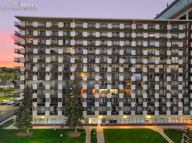 MLS Image for 411  Lakewood  B430 ,Colorado Springs, Colorado