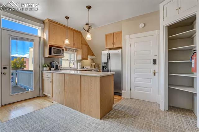 MLS Image for 6  Boulder Crescent  ,Colorado Springs, Colorado