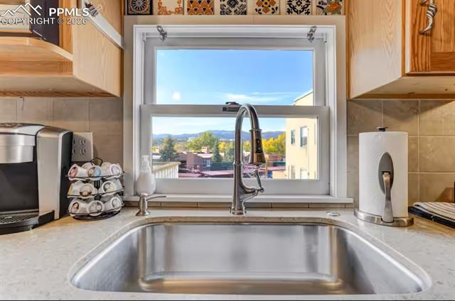 MLS Image for 6  Boulder Crescent  ,Colorado Springs, Colorado