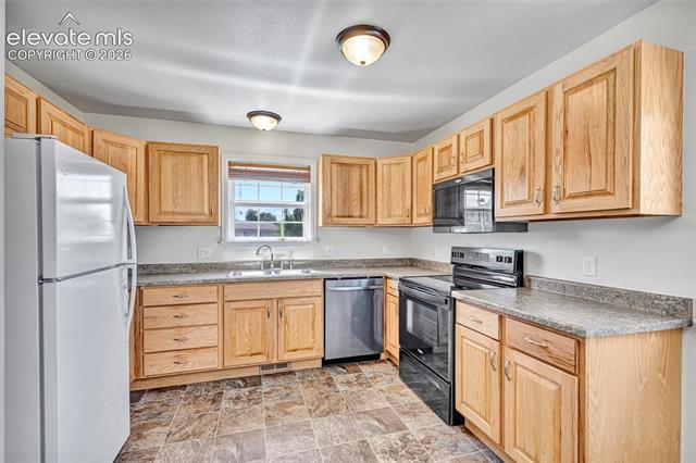 MLS Image for 835  Bunting  ,Fountain, Colorado