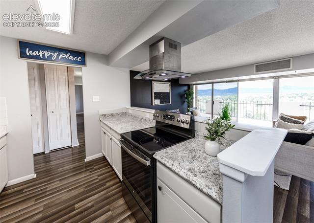 MLS Image for 411  Lakewood  A1106 ,Colorado Springs, Colorado