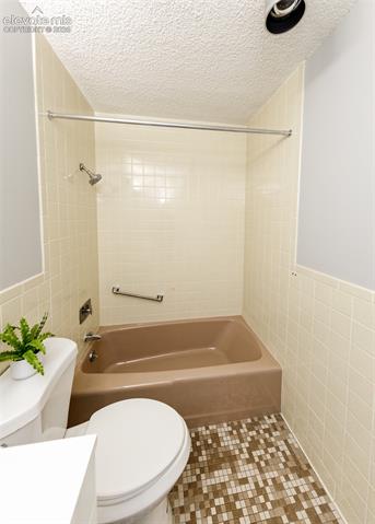 MLS Image for 411  Lakewood  A1106 ,Colorado Springs, Colorado