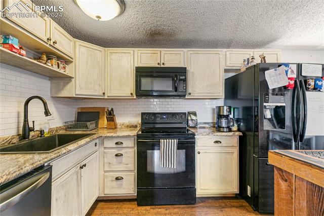 MLS Image for 585  Calle Entrada  ,Fountain, Colorado