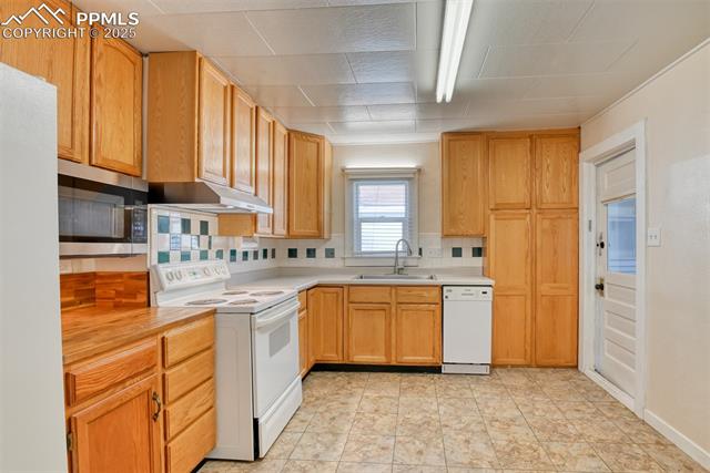 MLS Image for 27  Bonfoy  ,Colorado Springs, Colorado