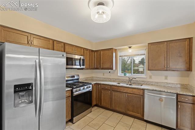 MLS Image for 4652 N Sleepy Hollow  ,Colorado Springs, Colorado