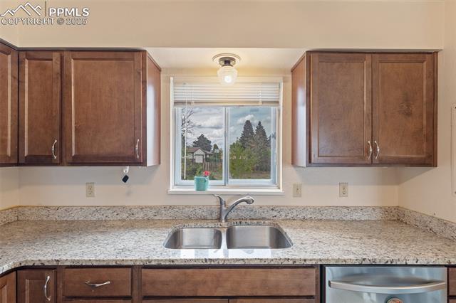 MLS Image for 4652 N Sleepy Hollow  ,Colorado Springs, Colorado