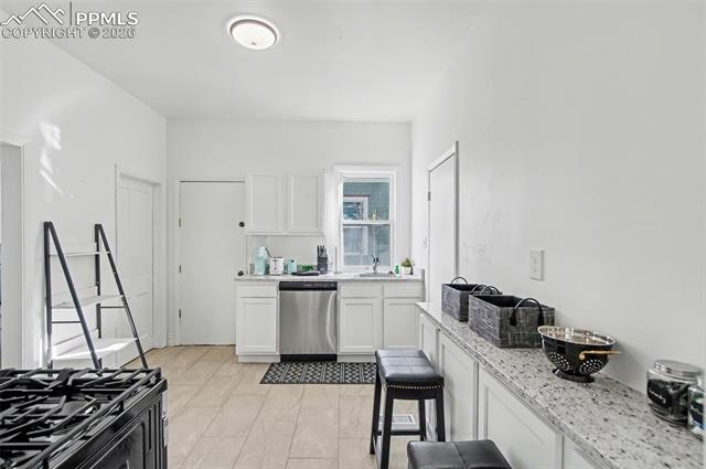 MLS Image for 808 E Monument  ,Colorado Springs, Colorado