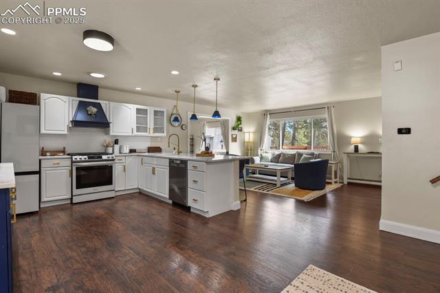 MLS Image for 11230  Teachout  ,Colorado Springs, Colorado