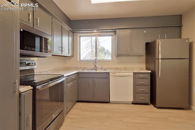 MLS Image for 1934  Berkshire  ,Colorado Springs, Colorado