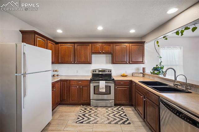 MLS Image for 7478  Bentwater  ,Fountain, Colorado