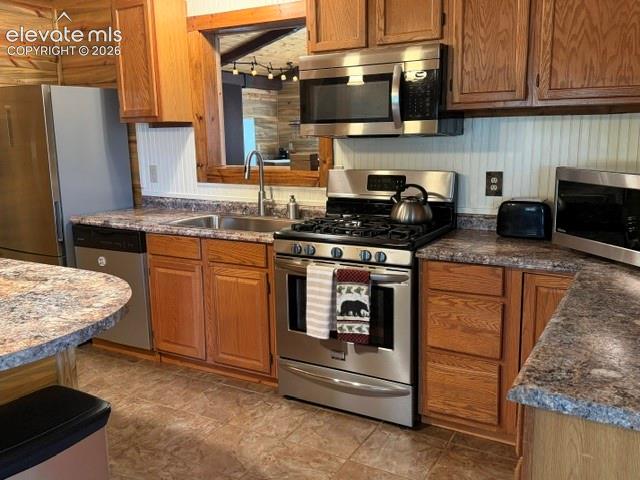 MLS Image for 269  Southpark  ,Florissant, Colorado