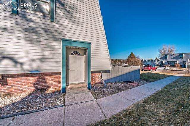 2997 E Fountain   , colorado springs&nbsp; House Search MLS Picture