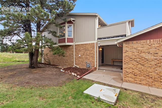 472 W Rockrimmon  H , colorado springs&nbsp; House Search MLS Picture
