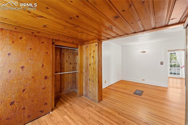 MLS Image for 144  Crystal Park  ,Manitou Springs, Colorado