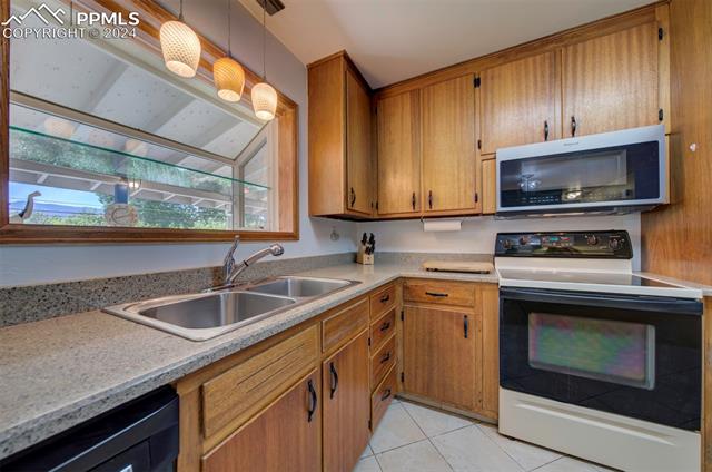 MLS Image for 2842  Jon  ,Colorado Springs, Colorado