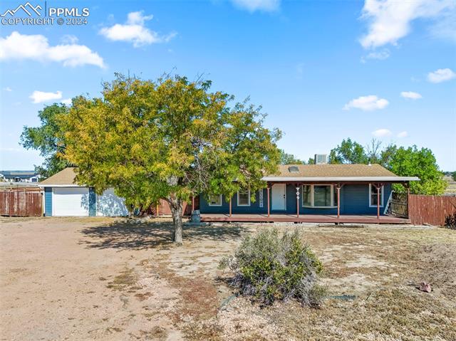 909 W La Grange  , pueblo  House Search MLS Picture