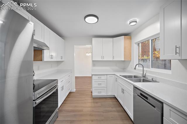 MLS Image for 2925  Westcliff  ,Colorado Springs, Colorado