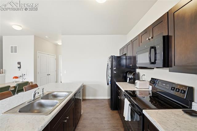 MLS Image for 2004  Rozzer  ,Colorado Springs, Colorado
