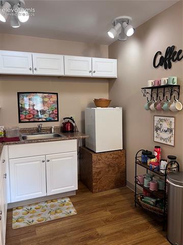 MLS Image for 777  Saturn  410 ,Colorado Springs, Colorado