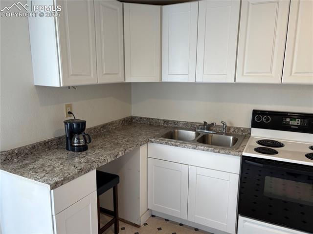 MLS Image for 903  Catalpa  ,Pueblo, Colorado