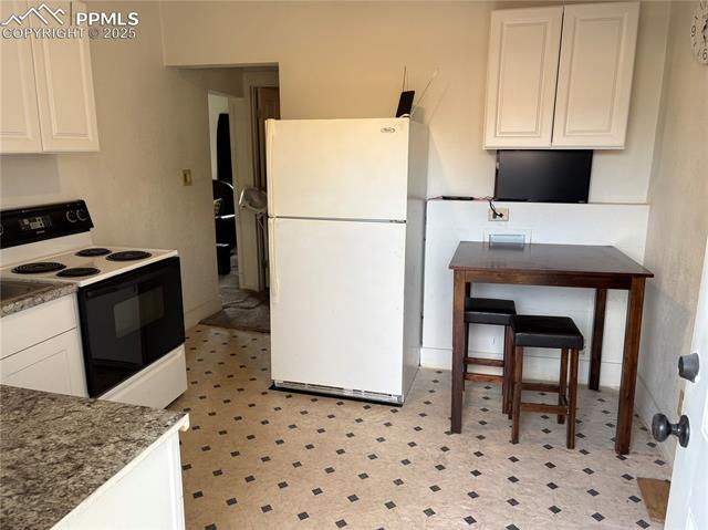 MLS Image for 903  Catalpa  ,Pueblo, Colorado