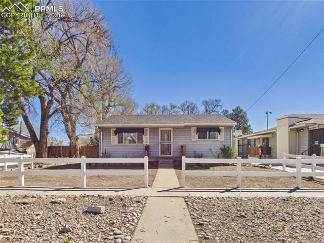 1918 N Santa Fe  , pueblo&nbsp; House Search MLS Picture