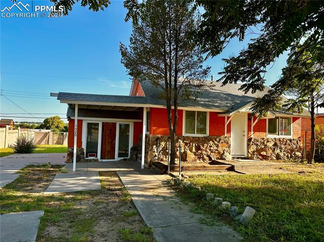 1520 E Ash  , pueblo&nbsp; House Search MLS Picture