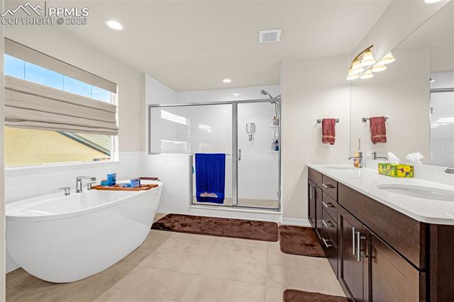 MLS Image for 9931  Antelope Ravine  ,Colorado Springs, Colorado