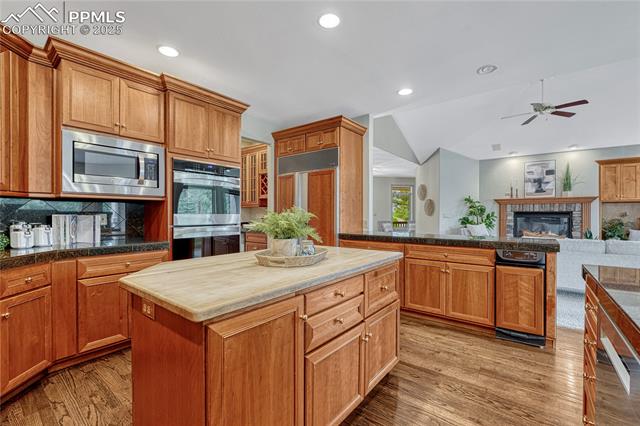 MLS Image for 16150  Cliffrock  ,Colorado Springs, Colorado