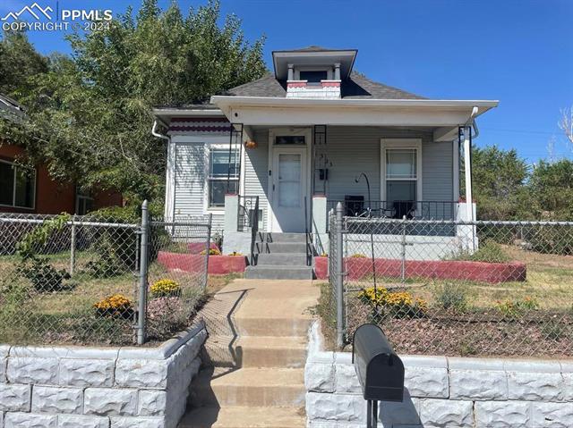 1333 E 10th  , pueblo  House Search MLS Picture