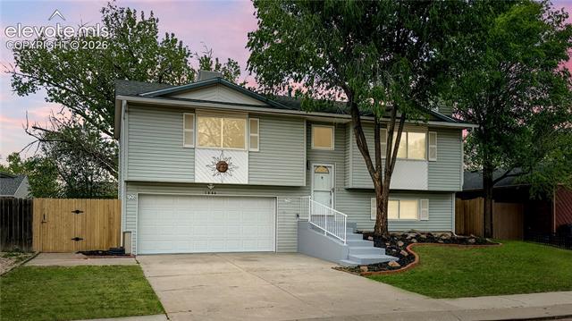 1044  Bromefield  , fountain&nbsp; House Search MLS Picture