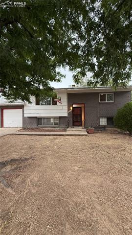 1835  Midlothian  , pueblo  House Search MLS Picture