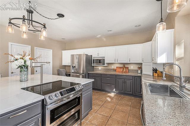 MLS Image for 15631  Cala Rojo  ,Colorado Springs, Colorado