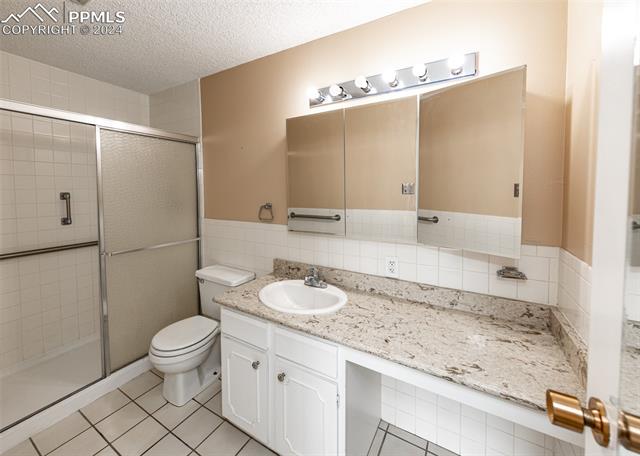 MLS Image for 411  Lakewood  B712 ,Colorado Springs, Colorado