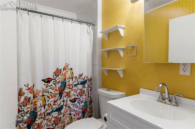 MLS Image for 33  Minnehaha  ,Manitou Springs, Colorado