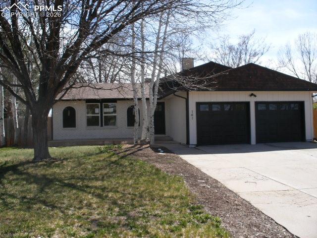 141  Kingsley  , pueblo&nbsp; House Search MLS Picture