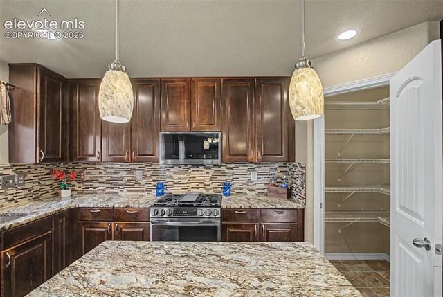 MLS Image for 984  Diamond Rim  ,Colorado Springs, Colorado