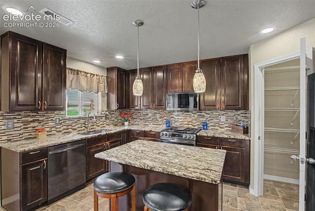 MLS Image for 984  Diamond Rim  ,Colorado Springs, Colorado