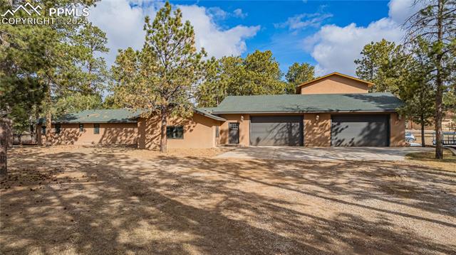 7470  Chirgiton  , colorado springs  House Search MLS Picture