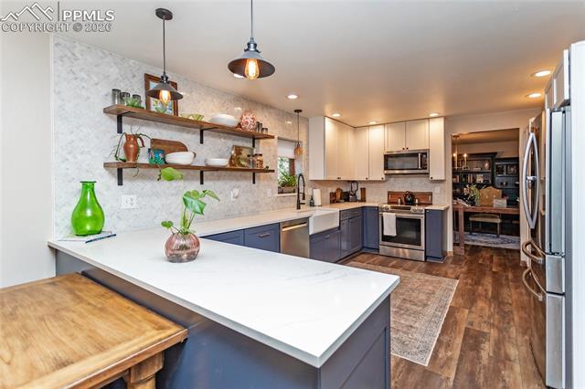 MLS Image for 125  Sunbird Cliffs  ,Colorado Springs, Colorado