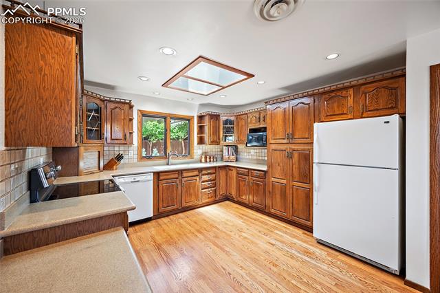 MLS Image for 40  Friendship  ,Colorado Springs, Colorado