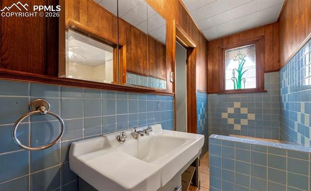 MLS Image for 807 E Mesa  ,Pueblo, Colorado