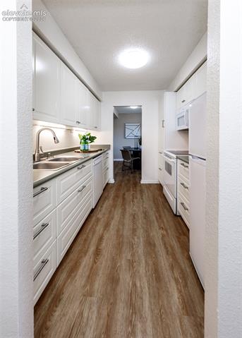 MLS Image for 411  Lakewood  C502 ,Colorado Springs, Colorado