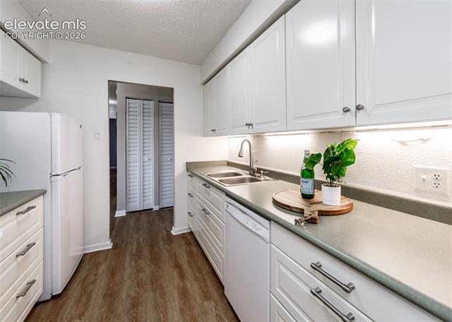 MLS Image for 411  Lakewood  C502 ,Colorado Springs, Colorado
