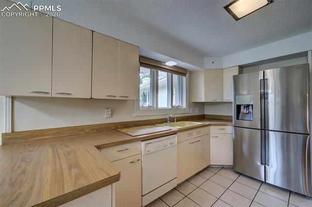 MLS Image for 130  Cresta  ,Colorado Springs, Colorado