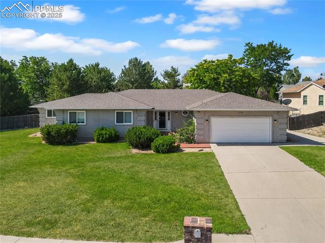 204  Bridle  , pueblo&nbsp; House Search MLS Picture