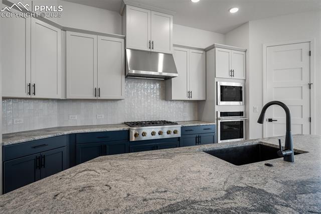 MLS Image for 17209  Alsike Clover  ,Monument, Colorado