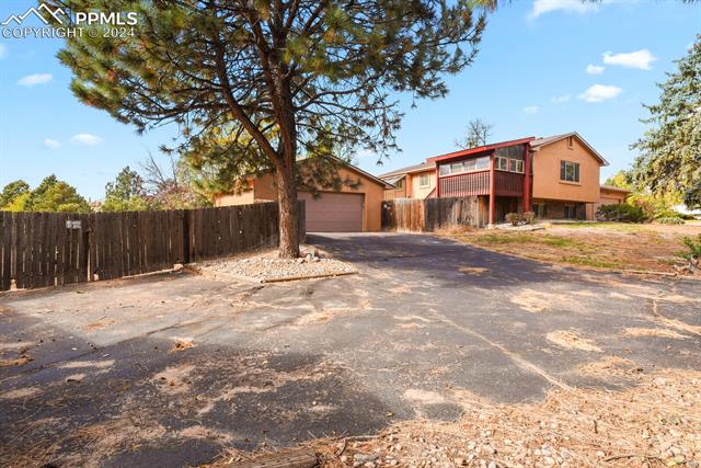 MLS Image for 3825 E Cresta Loma  ,Colorado Springs, Colorado